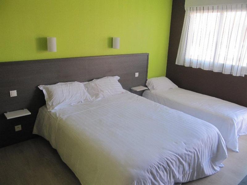 Hotel Cantal Cottages Saint-Georges  ภายนอก รูปภาพ