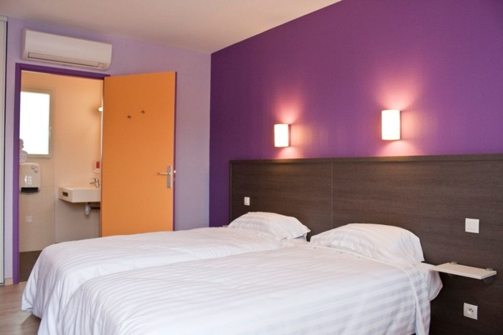 Hotel Cantal Cottages Saint-Georges  ภายนอก รูปภาพ
