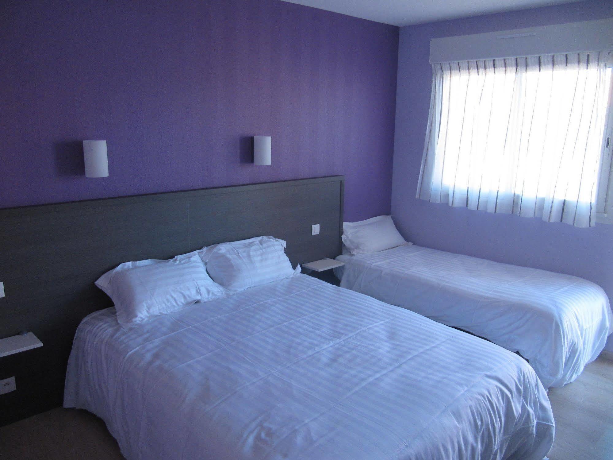Hotel Cantal Cottages Saint-Georges  ภายนอก รูปภาพ